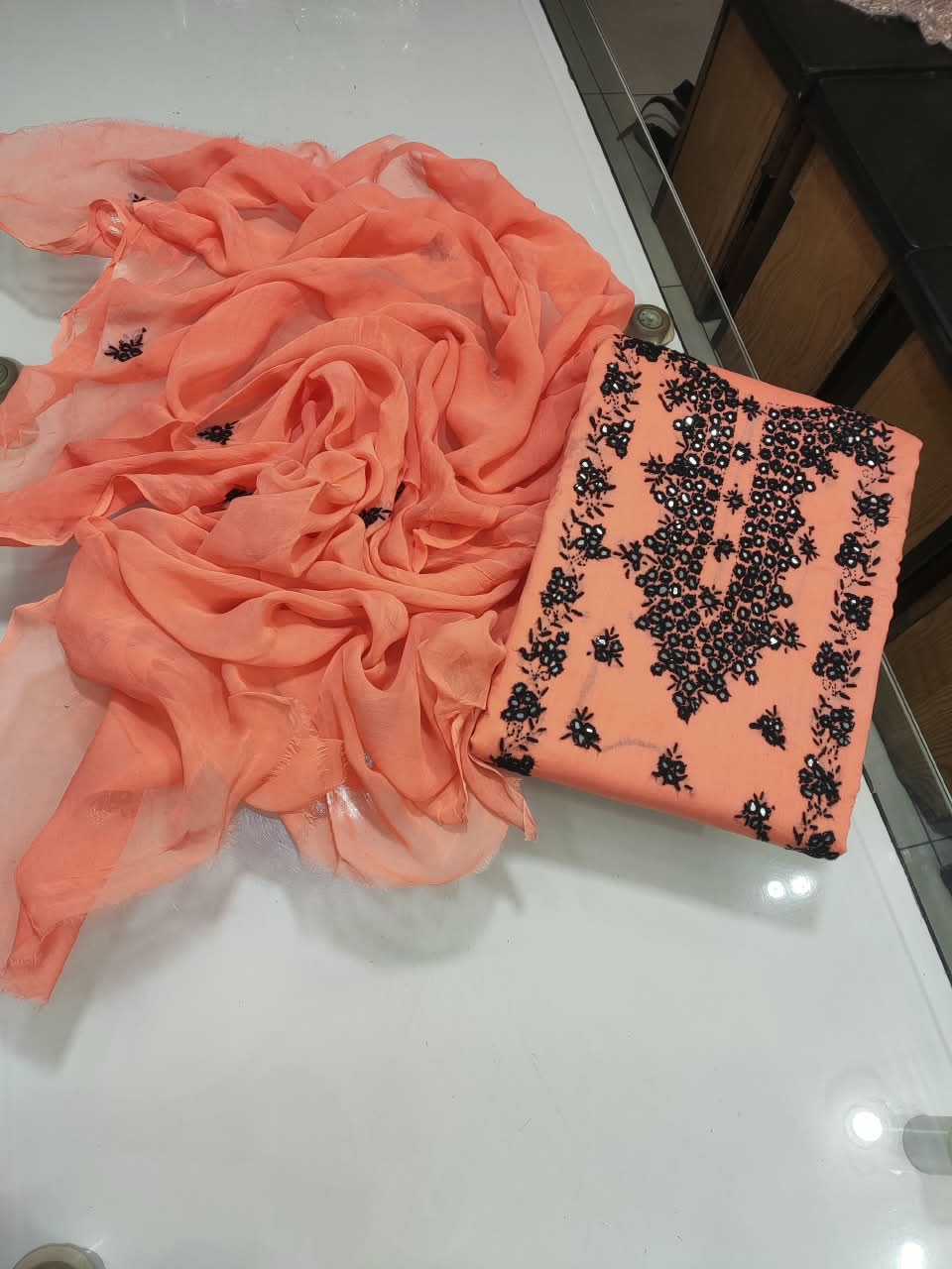 Pakka Tanka Sheesha Work Suit - 3Pc Shirt, Shalwar & Dupatta - Peach & Black