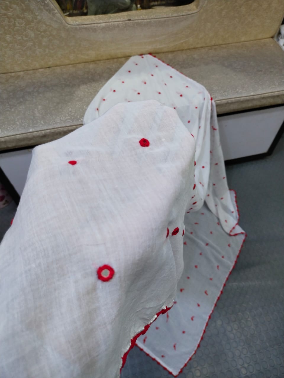 Handmade Taj Lawn Shawl - White Red Dots (close-up)