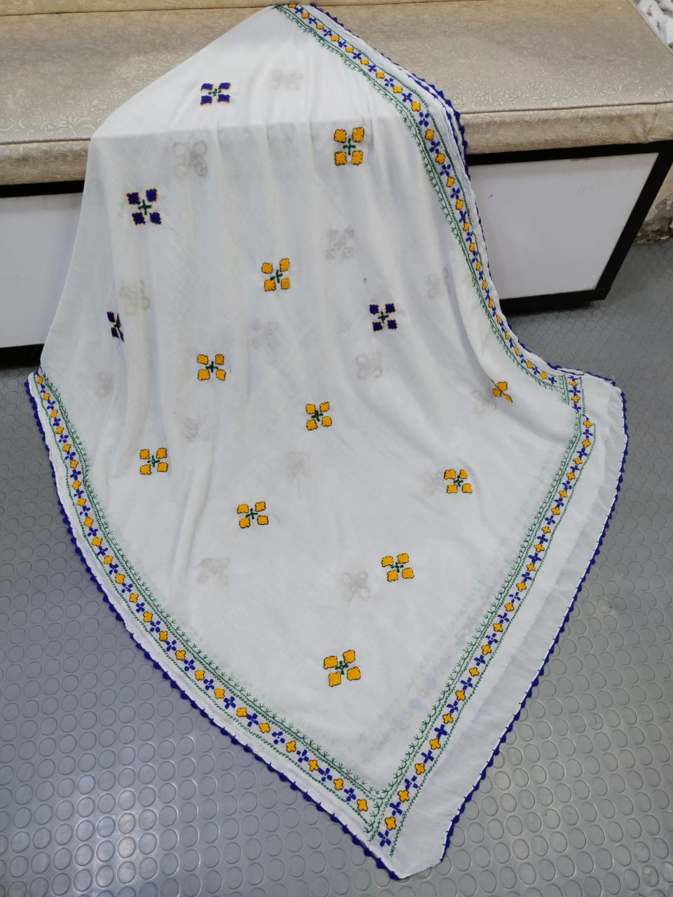 Handmade Taj Lawn Shawl - White Yellow & Blue