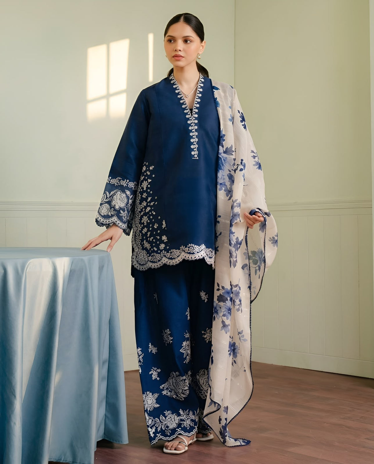 Zara Shah Jahan Dhanak Embroidered Suit - 3Pc Shirt, Trouser & Digital Print Dupatta - Navy Blue